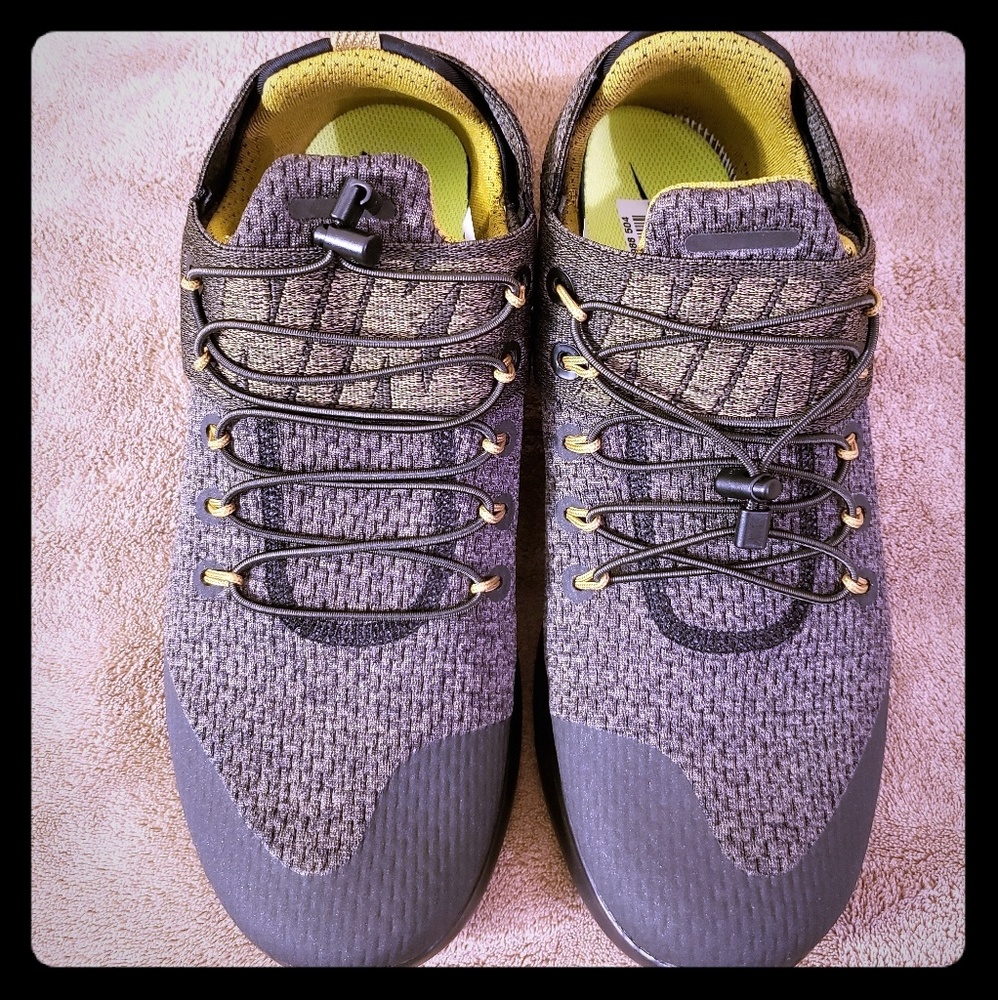 Nike RN CMTR Premium